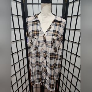 Torrid Plaid Sleeveless Top in Black, Brown, and Tan Size 3X